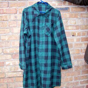 Women's Green Plaid Long Sleeve Shirt, Size XL